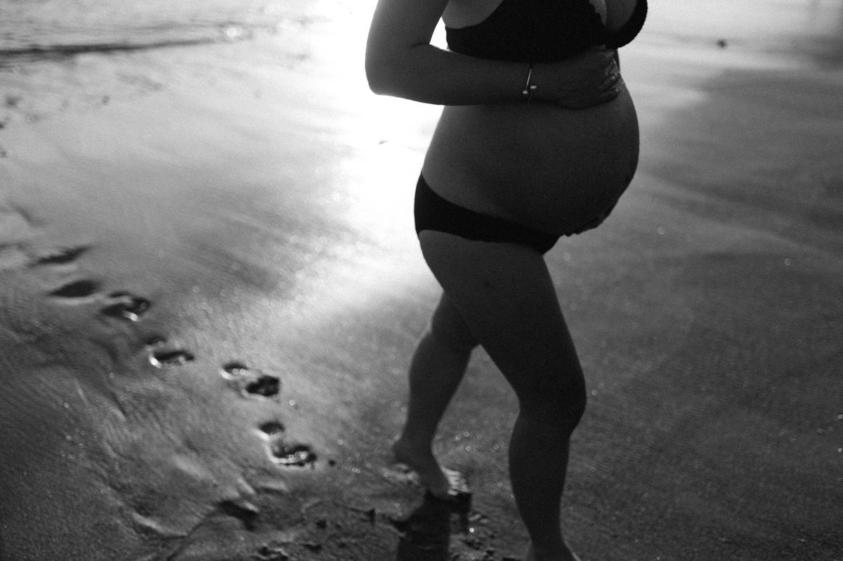 beach maternity photography
