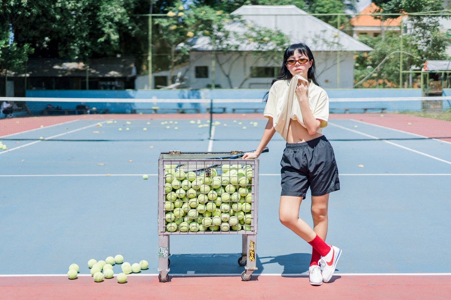 Amazing portrait photo in tennis court