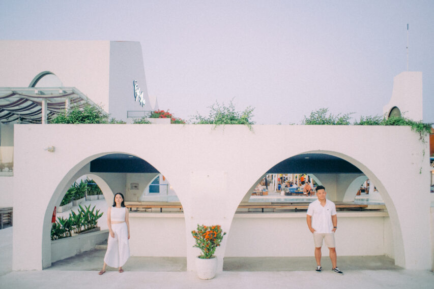 Engagement in Cafe del Mar Bali: Proposal Photo Session + Tips
