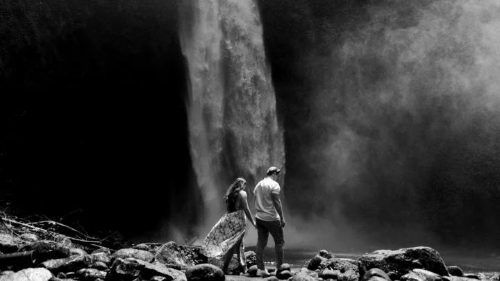Engagement Photo session in Nungnung waterfall by Bali wedding photographer